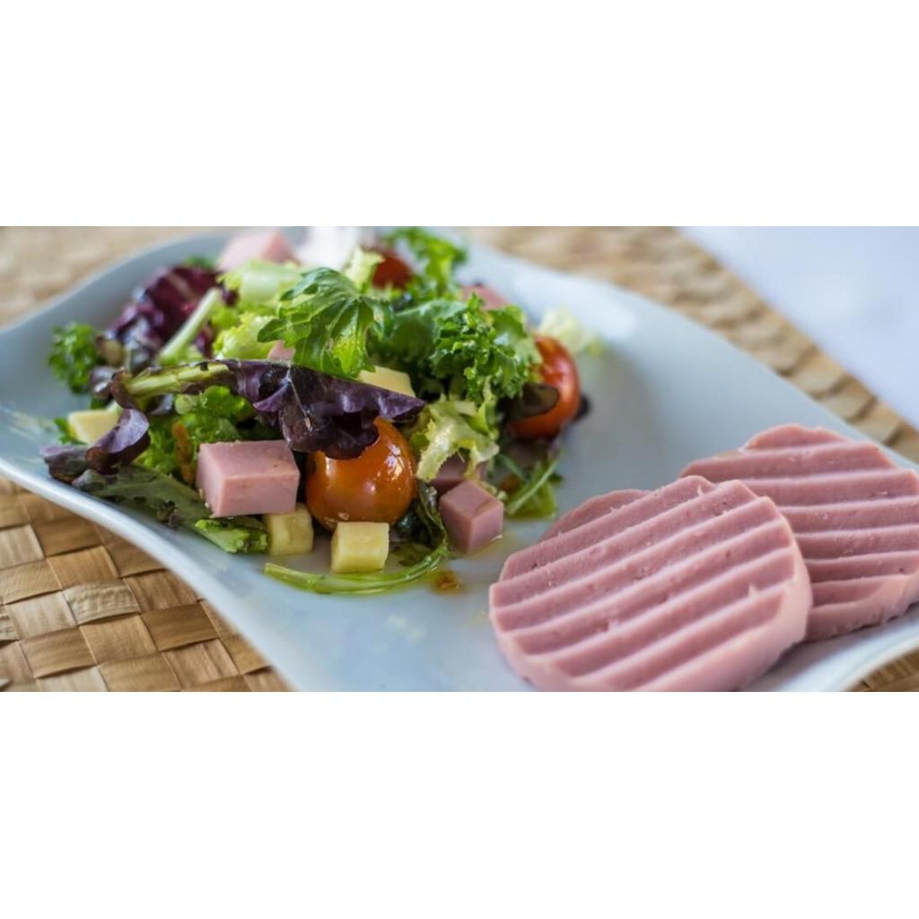 ENSALADA DE PAVOLUNCH CON VEGETALES Y QUESO